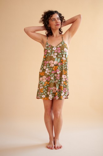 Koszulka Cherry in Tiny Garden Green