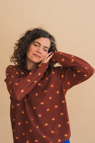 Cotton Sweatshirt Hibiscus in Cinnamon Rolls