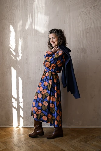 Kopertowa sukienka Primrose in Call Me Poppy Navy